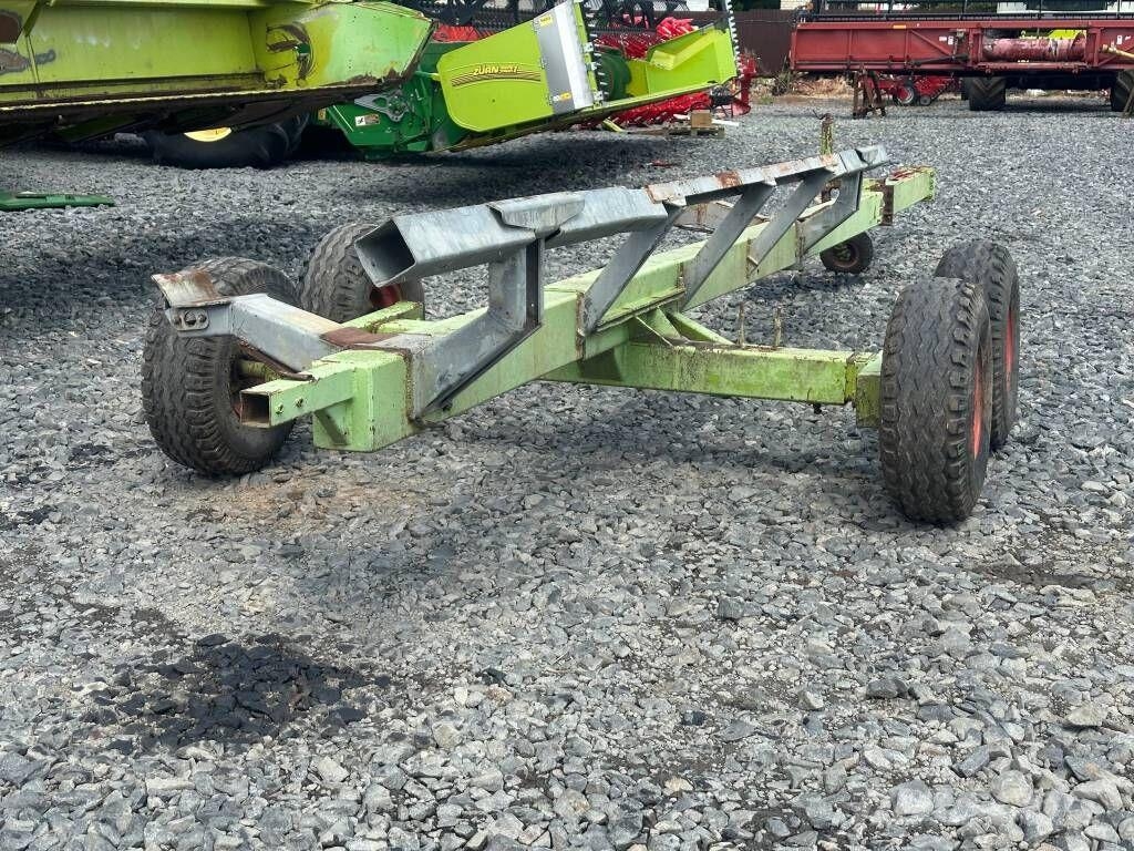 CLAAS 9 مقطورات أخرى
