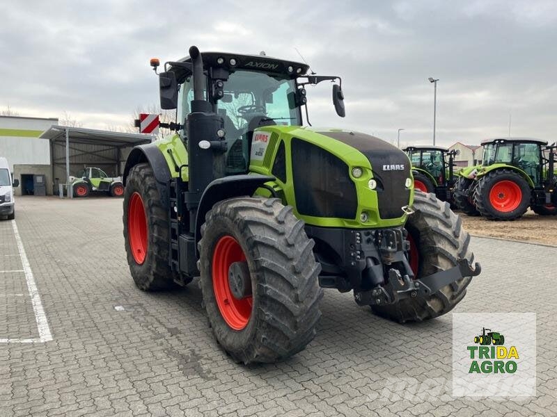 CLAAS Axion 940 트랙터