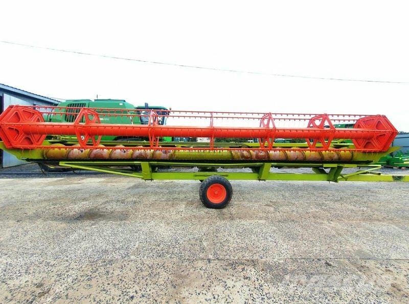 CLAAS C900 Skärbord