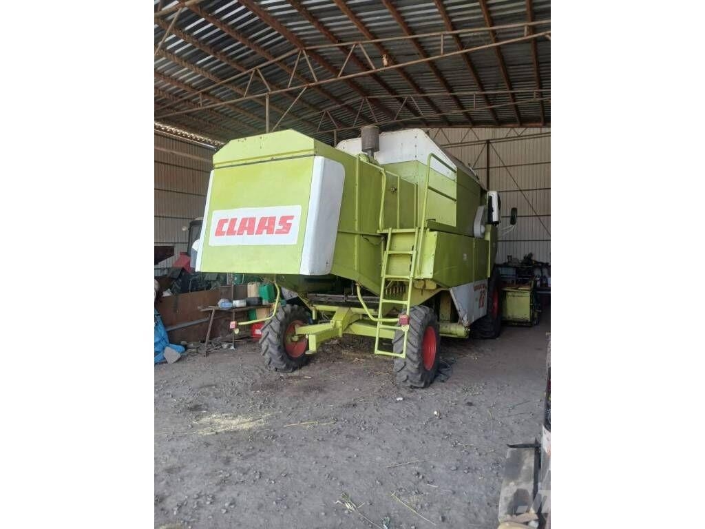 CLAAS Dominator 86 Θεριζοαλωνιστικές μηχανές