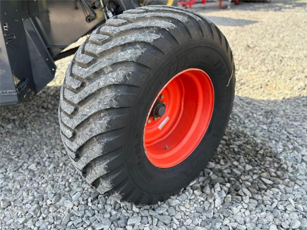 CLAAS Lexion 480 联合收割机