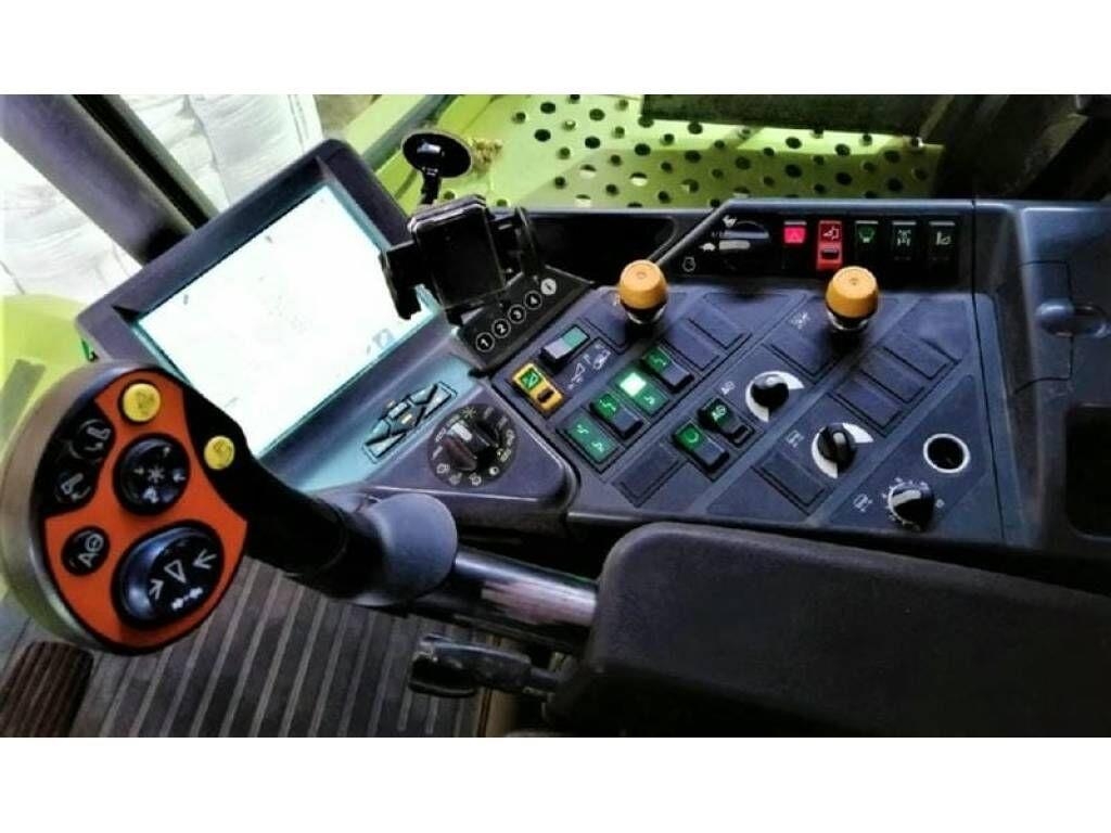 CLAAS Lexion 580 Kombinované zberacie stroje