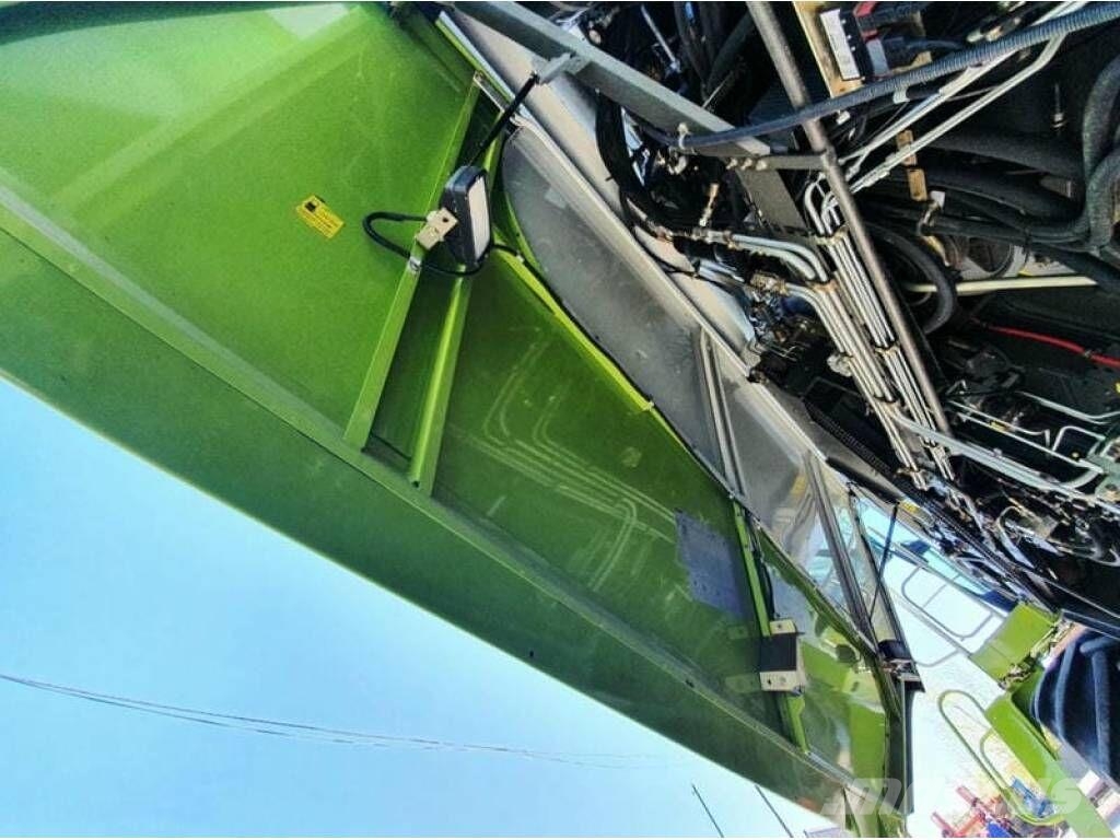 CLAAS Lexion 580+ Kombinované zberacie stroje
