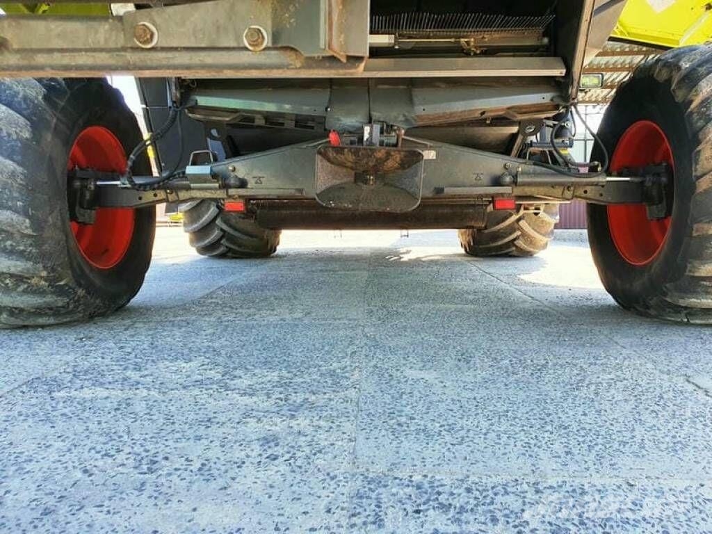 CLAAS Lexion 580+ Kombinované zberacie stroje