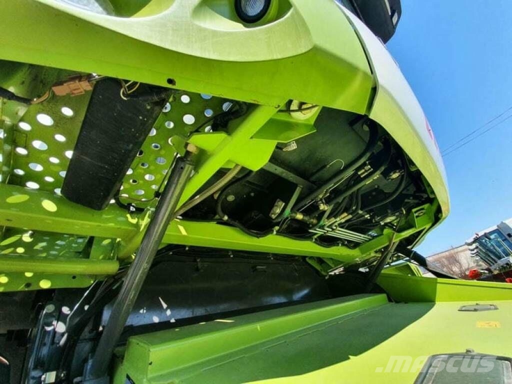 CLAAS Lexion 580+ Kombinované zberacie stroje