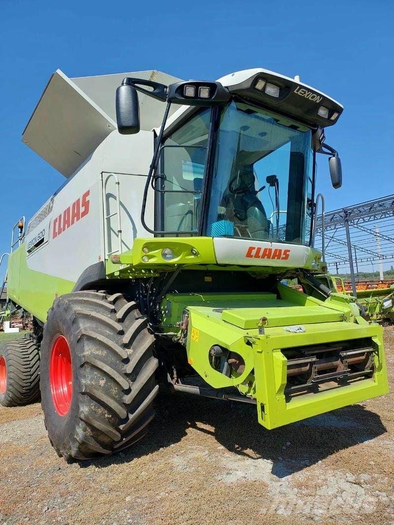 CLAAS Lexion 600 联合收割机