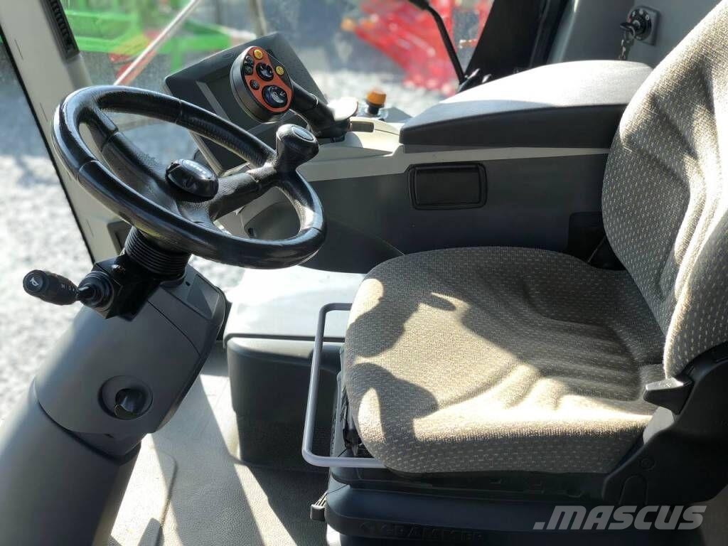 CLAAS Tucano 440 Teraviljakombainid