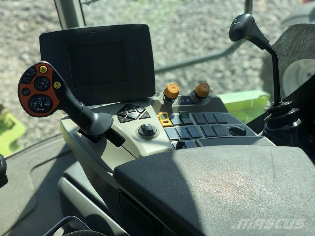 CLAAS Tucano 440 Teraviljakombainid