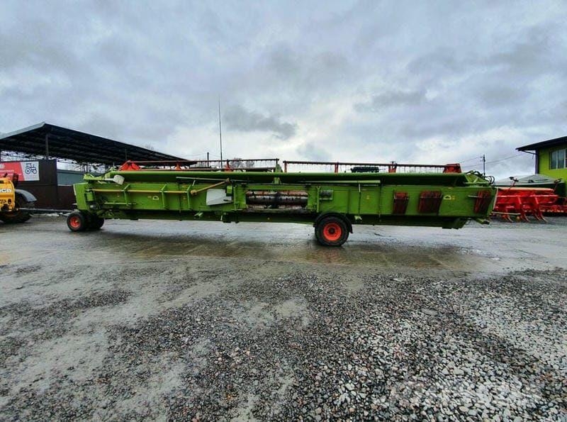 CLAAS V1050 Жатки