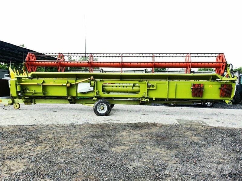 CLAAS V900 Жатки