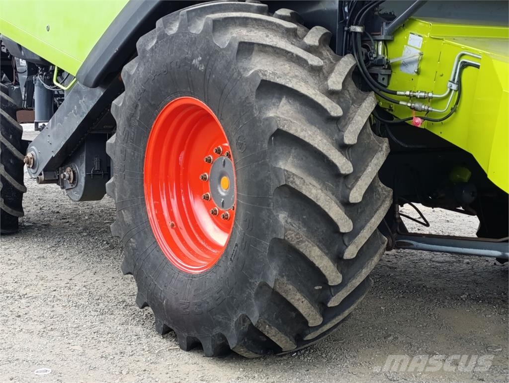 CLAAS Комбайн Claas Lexion 560 (2008) 联合收割机