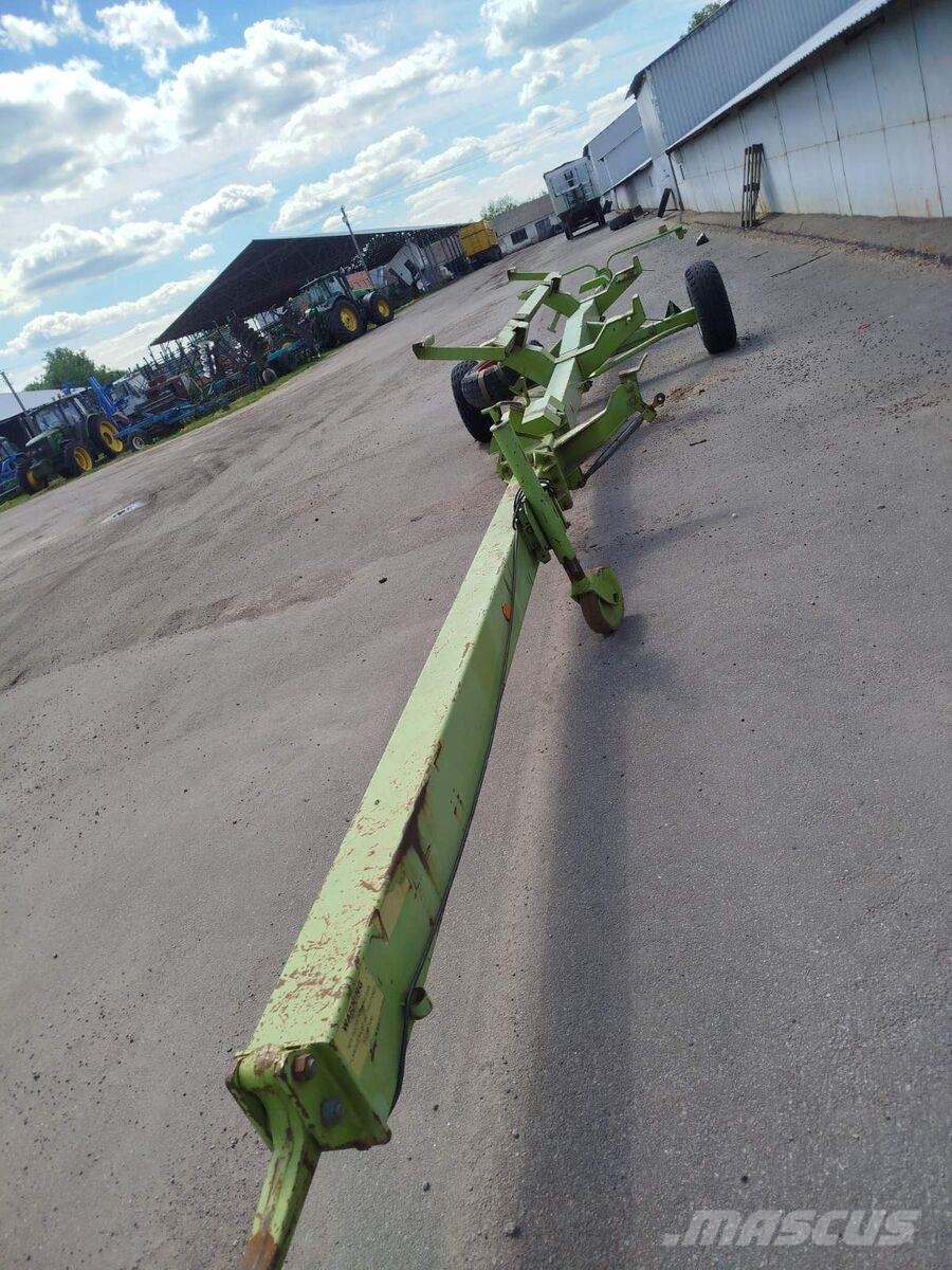 CLAAS Комбайн Claas Lexion 600 (2005) 联合收割机