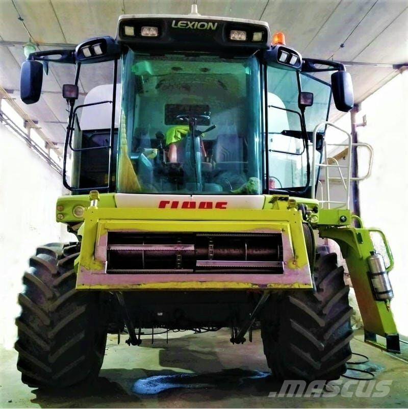 CLAAS Комбайн Claas Lexion 580 (2007) 联合收割机