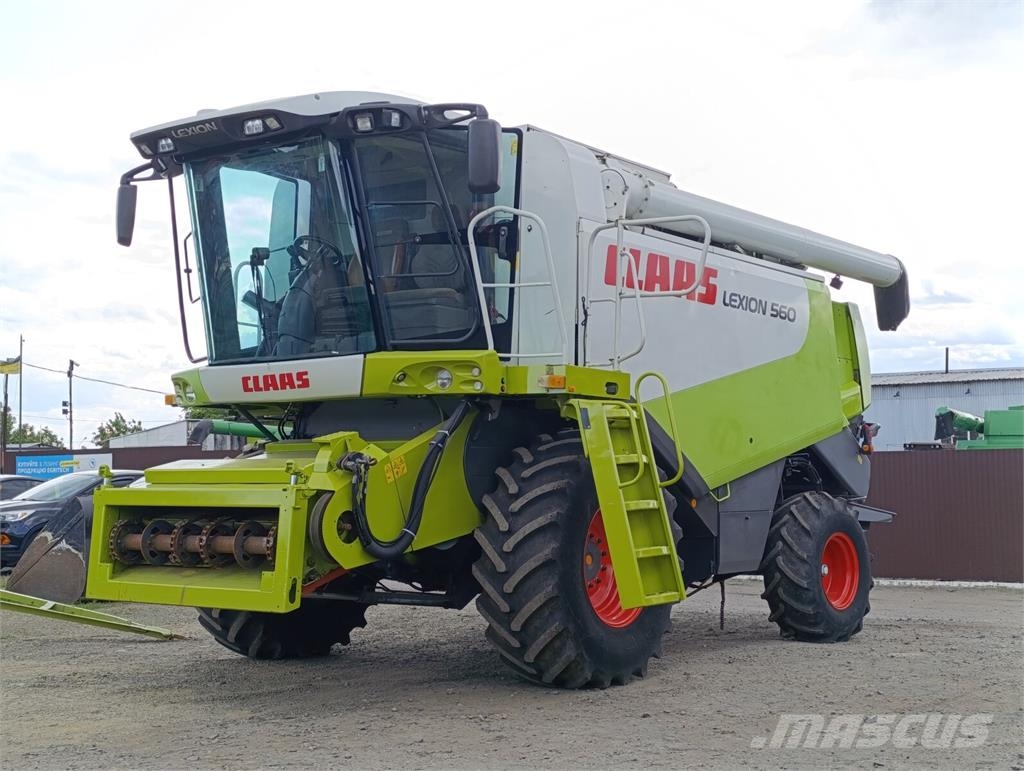 CLAAS Комбайн Claas Lexion 560 (2008) 联合收割机