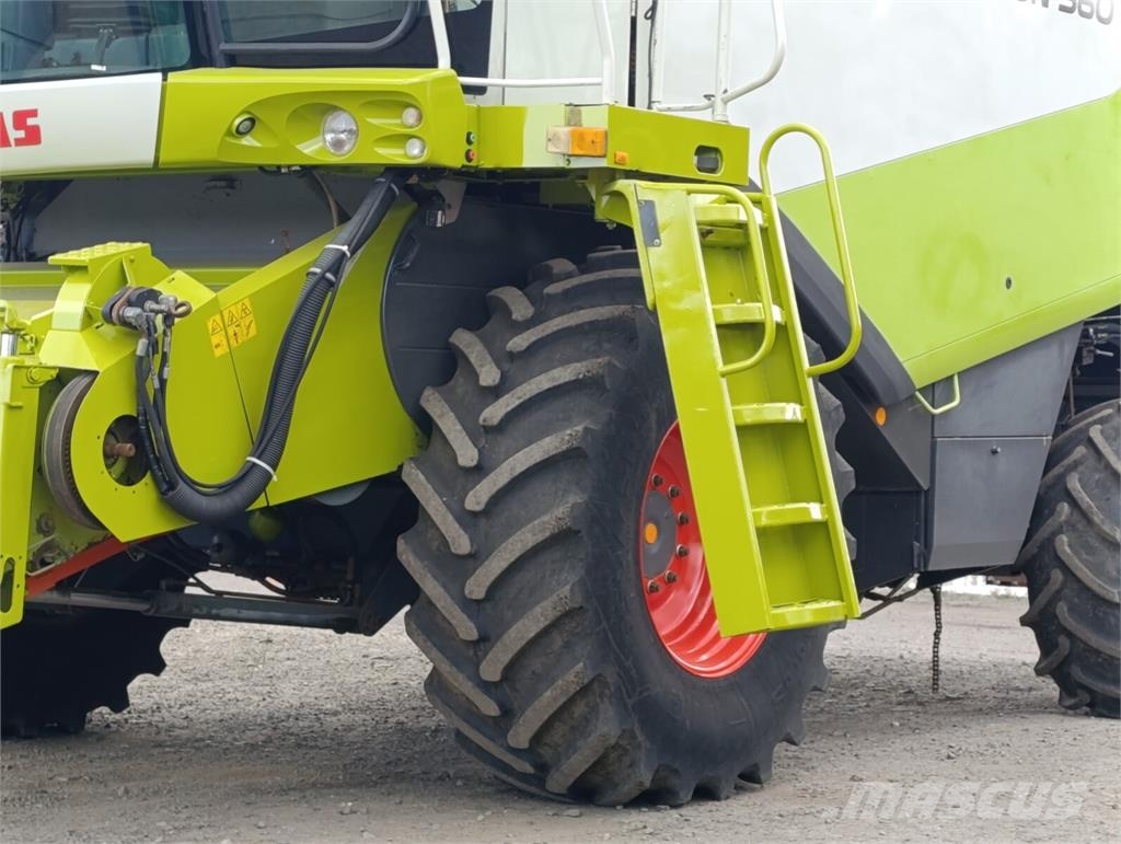 CLAAS Комбайн Claas Lexion 560 (2008) 联合收割机