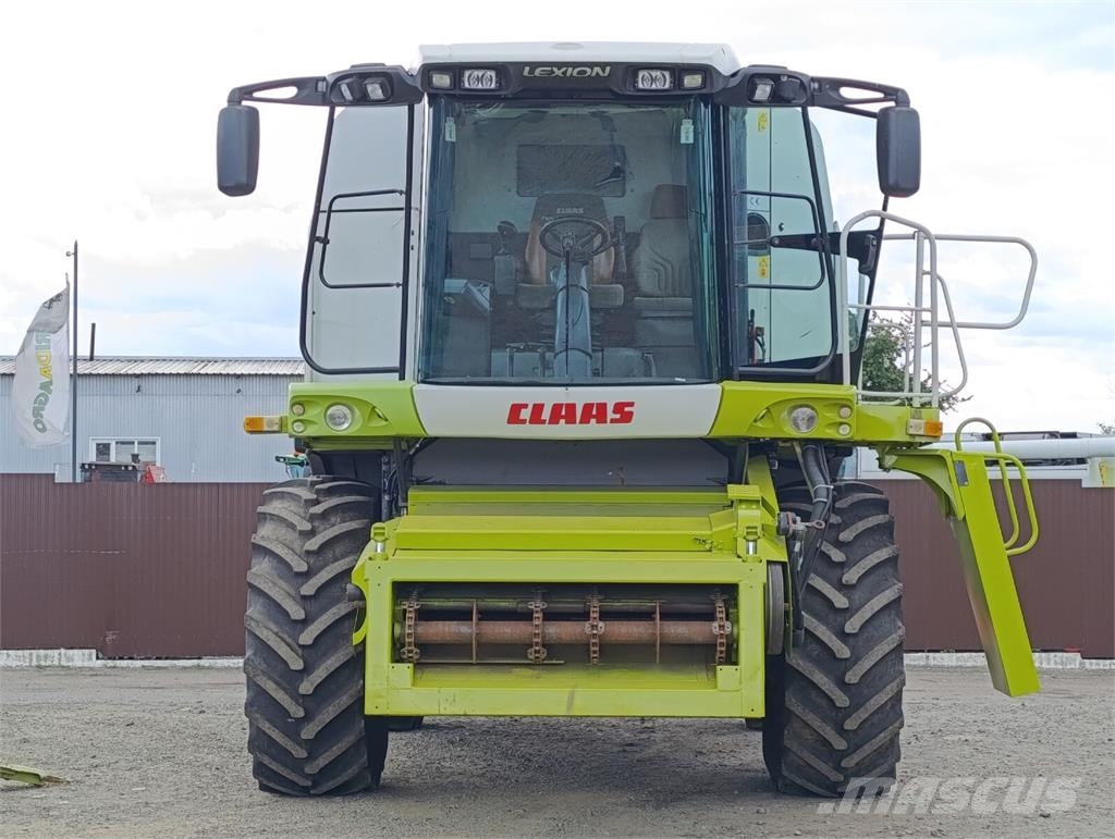 CLAAS Комбайн Claas Lexion 560 (2008) 联合收割机