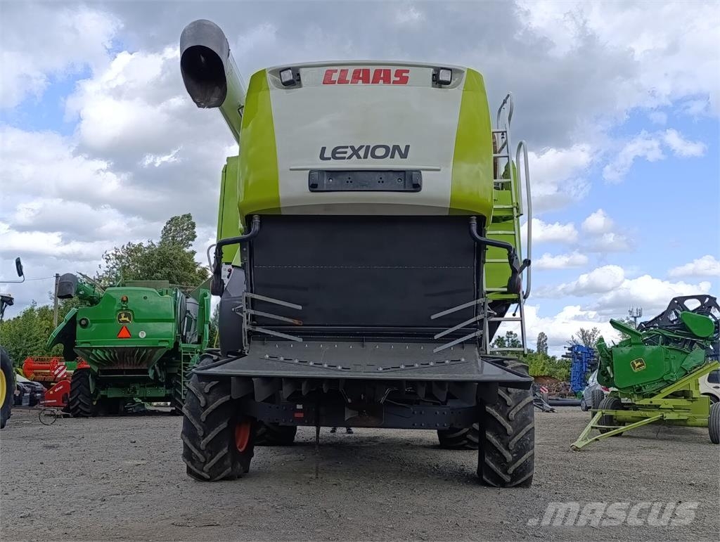 CLAAS Комбайн Claas Lexion 560 (2008) 联合收割机