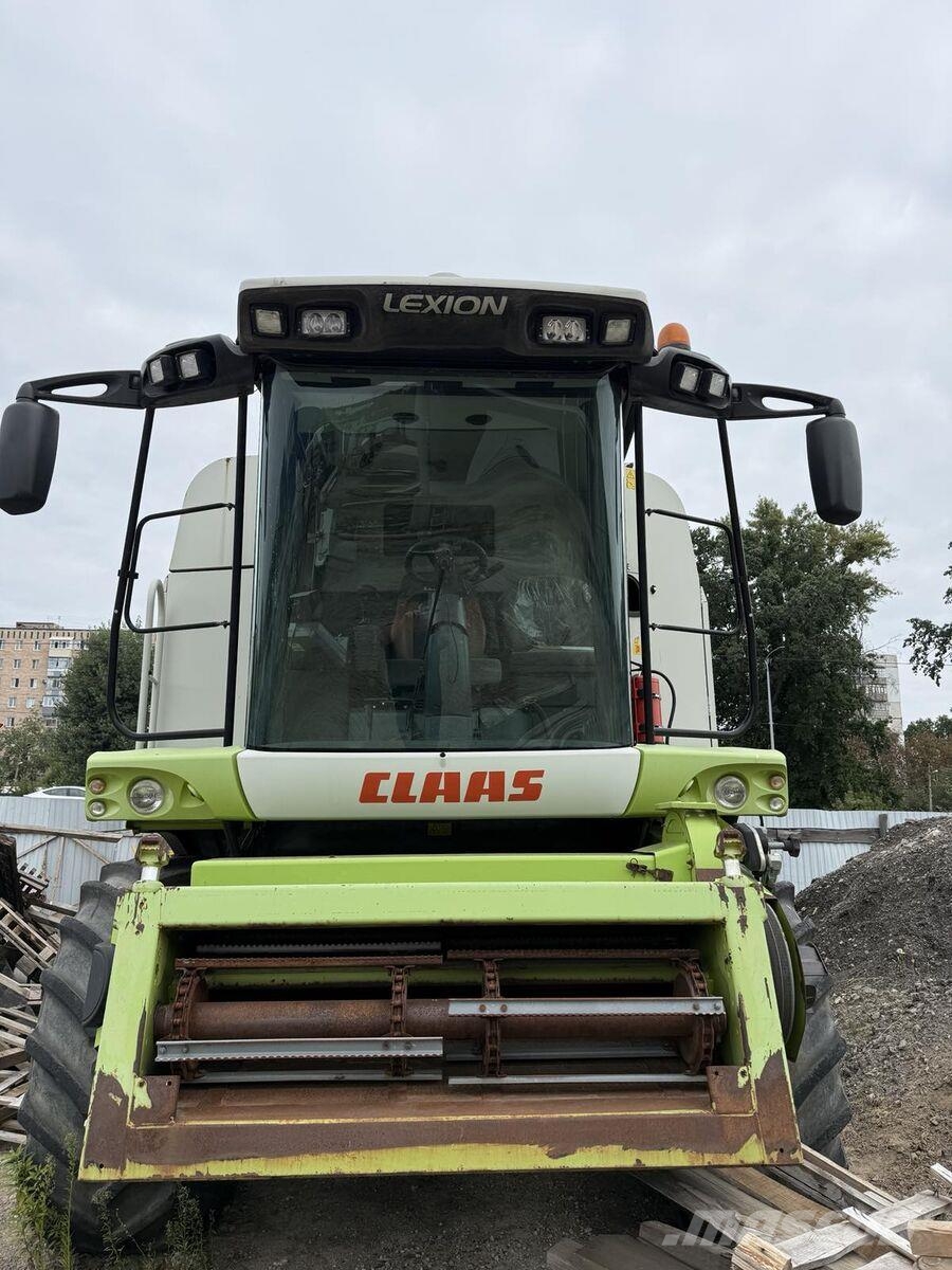 CLAAS Комбайн Claas Lexion 550 (2008) 联合收割机