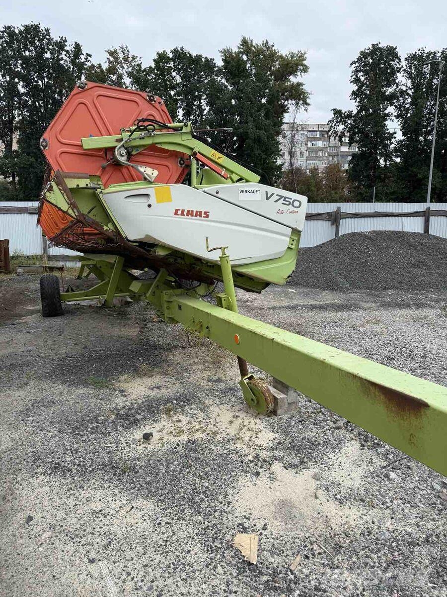 CLAAS Комбайн Claas Lexion 550 (2008) 联合收割机
