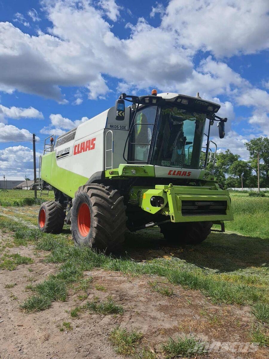 CLAAS Комбайн Claas Lexion 600 (2005) 联合收割机