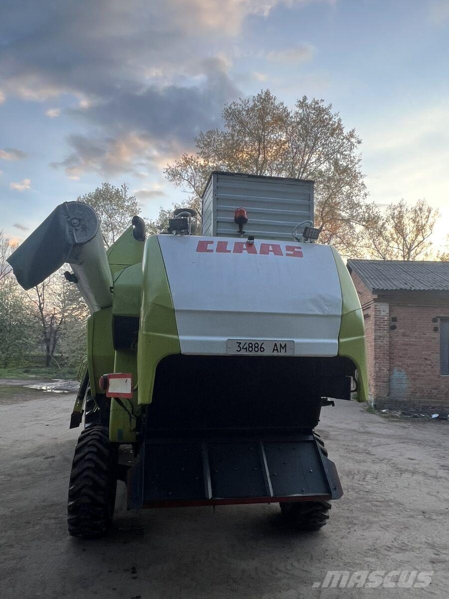 CLAAS Комбайн Claas Tucano 470 (2013) 联合收割机