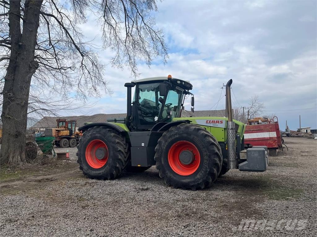 CLAAS Трактор Claas Xerion 3300 (2012) Трактора