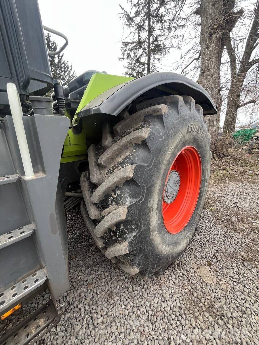 CLAAS Трактор Claas Xerion 3300 (2012) Трактора