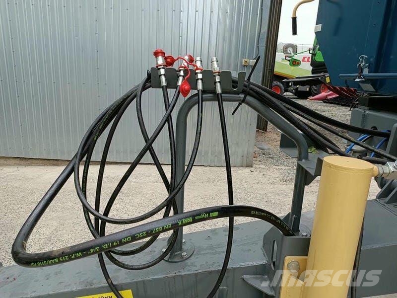 Egritech Напівпричіп-самоскид тракторний Egritech Mezőgazdasági Általános célú pótkocsik