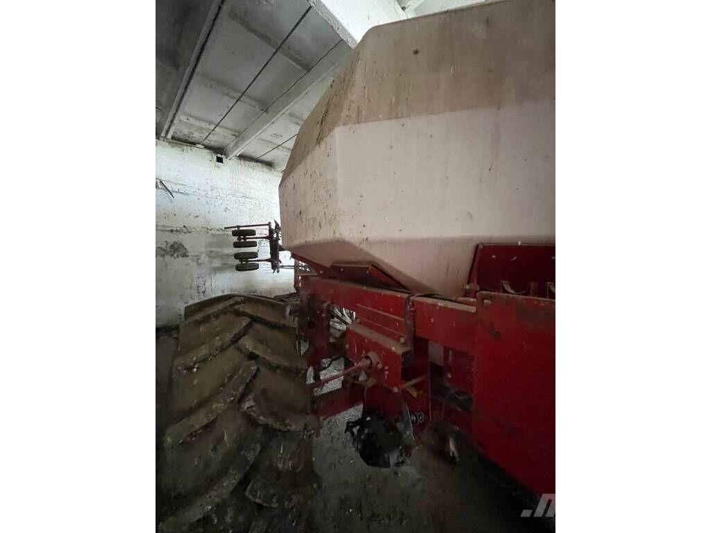Elvorti Alcor 7.5 Комбинированные сеялки