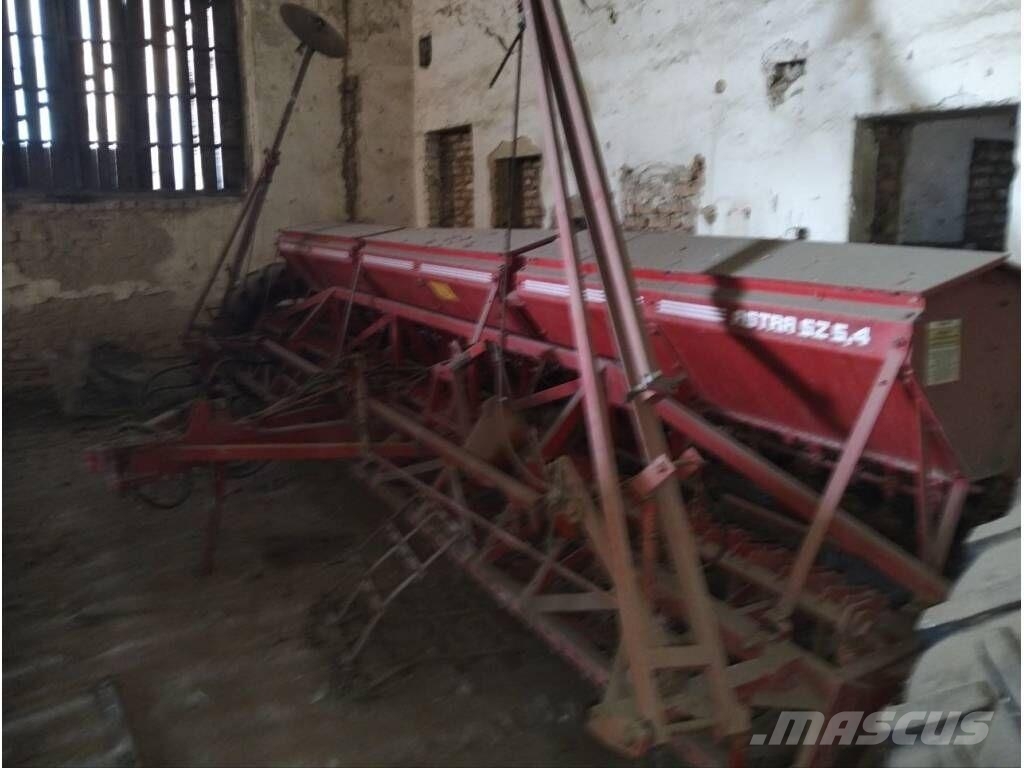 Elvorti (Chervona Zirka) Astra SZ-5.4 Mechanické sejačky
