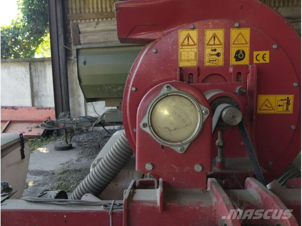 Elvorti УПС-8-02 Mechanické sejačky