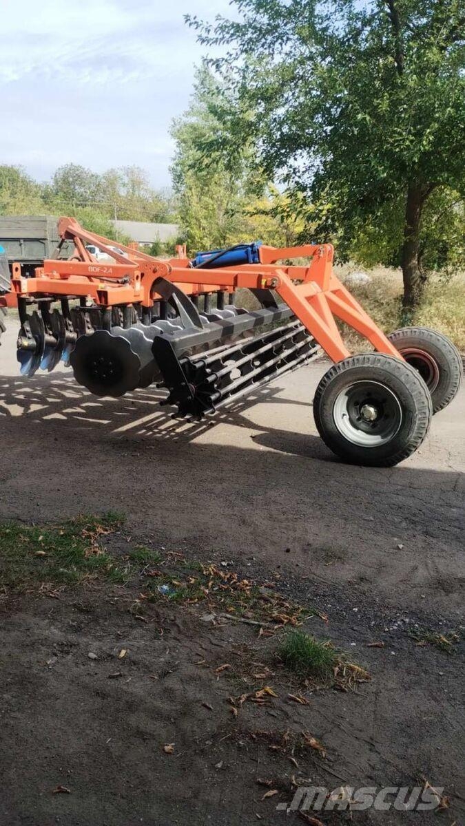 Favorit Дискова борона Favorit BDF-2.4 (2018) Kiekkomultaimet ja lautasäkeet