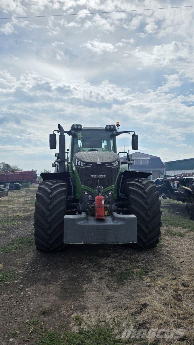 Fendt Трактор Fendt 1038 Vario (2020) Трактора