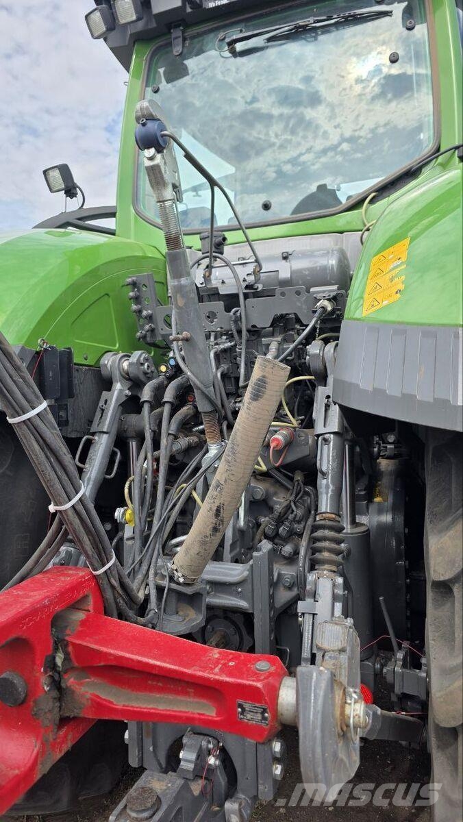 Fendt Трактор Fendt 1038 Vario (2020) Трактора
