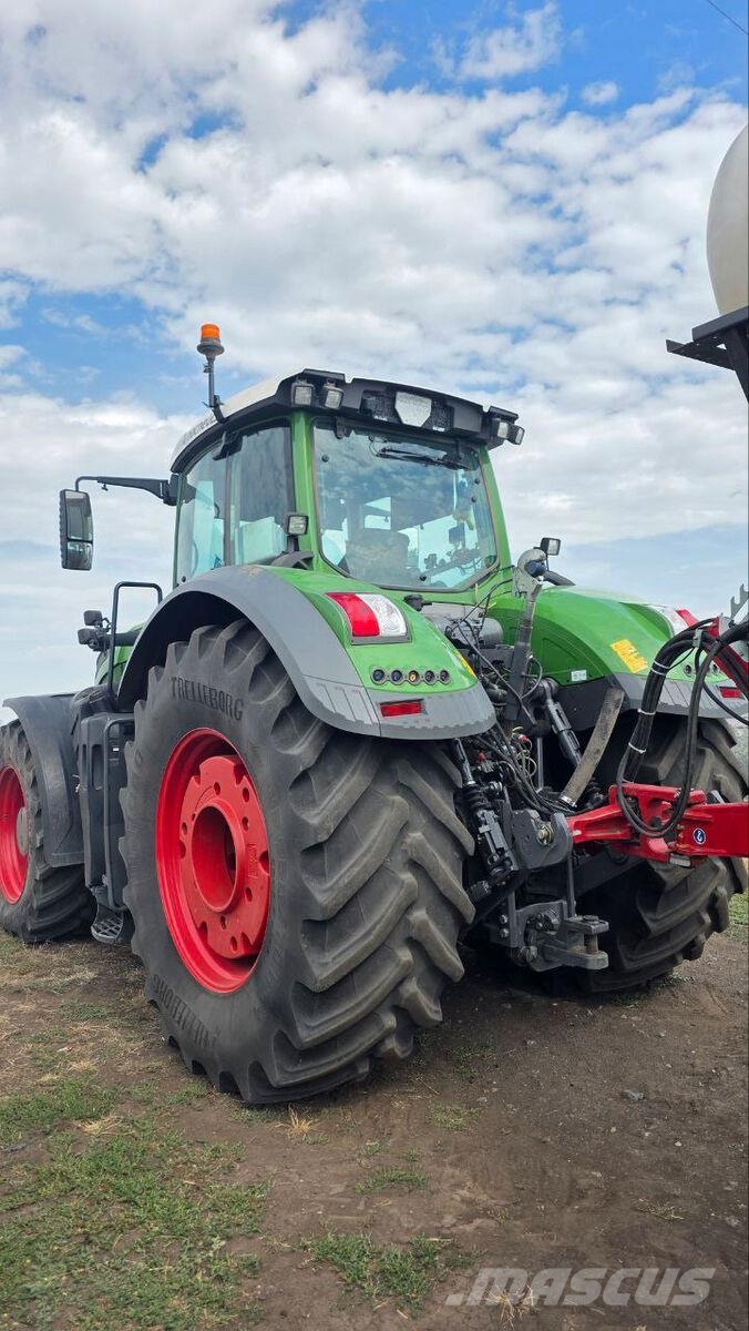Fendt Трактор Fendt 1038 Vario (2020) Трактора