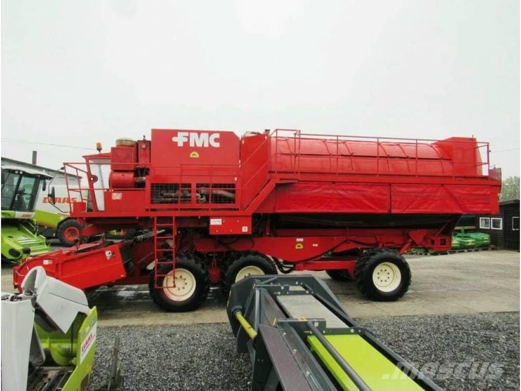 FMC 979 Borsó betakarítok