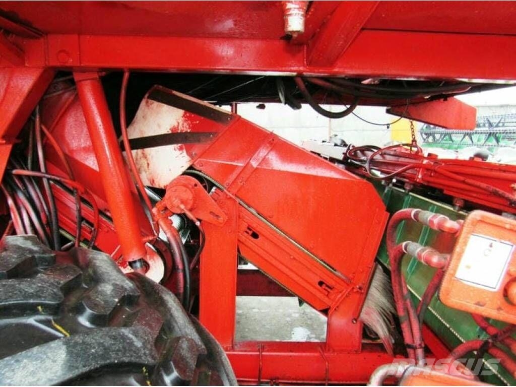 FMC 979 Borsó betakarítok