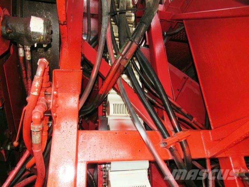 FMC Горохозбиральний комбайн FMC 979 (1994) Pea harvesters