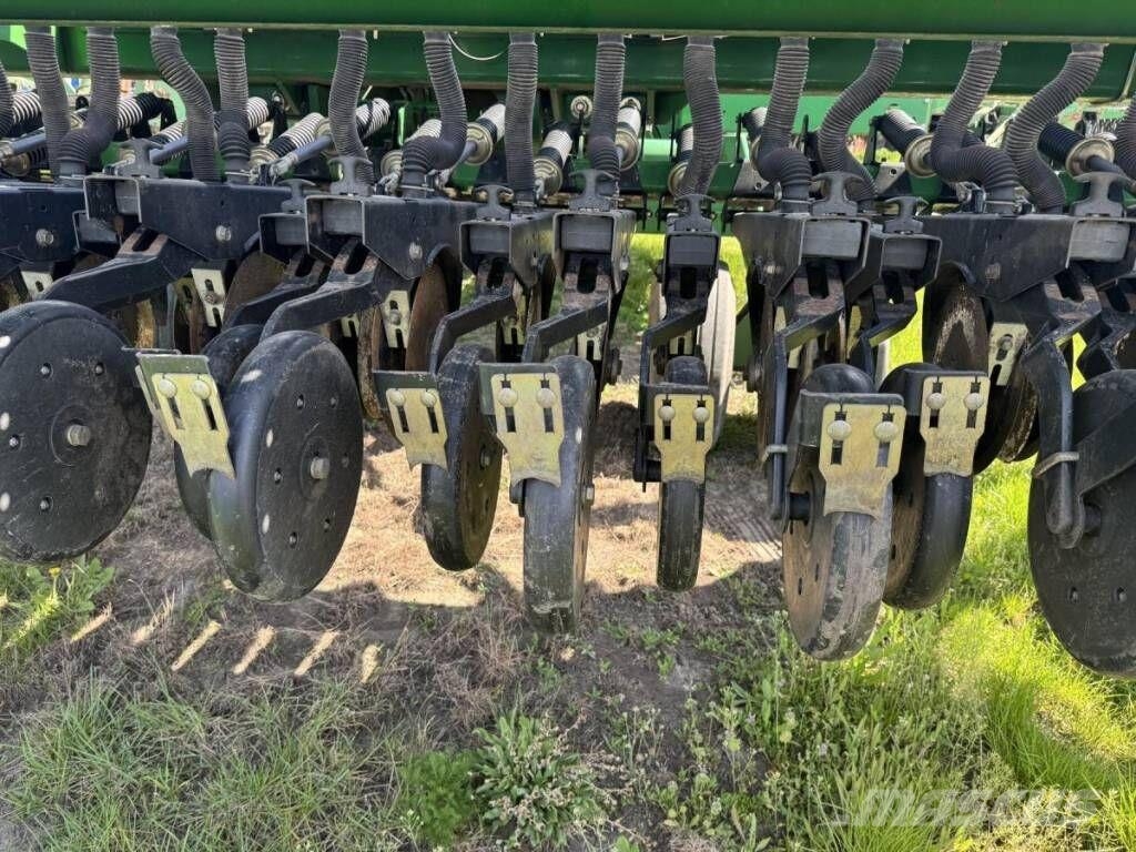 Great Plains 3S-4000 Semoir