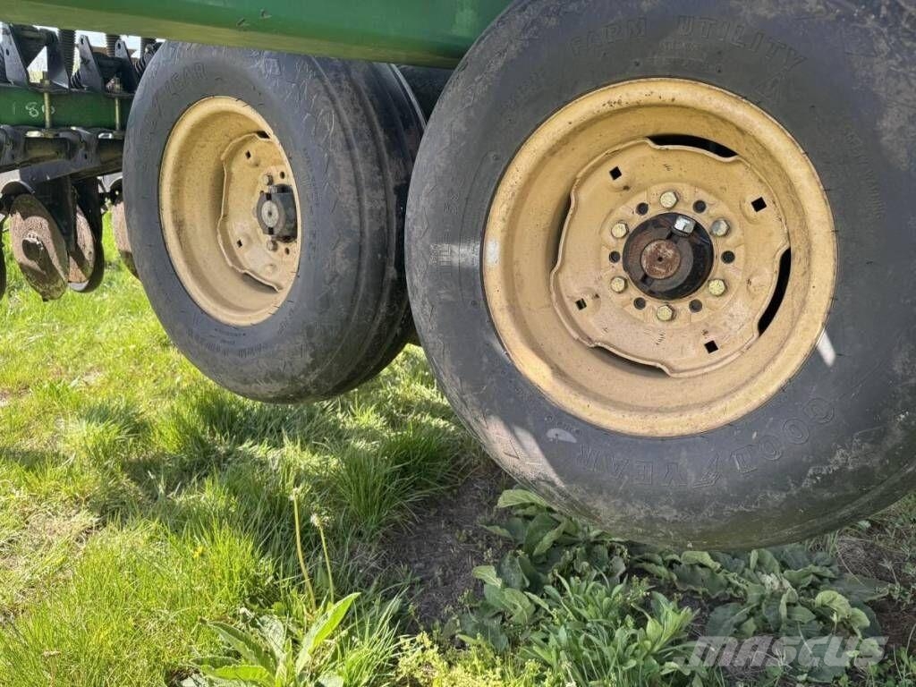Great Plains 3S-4000 Semoir