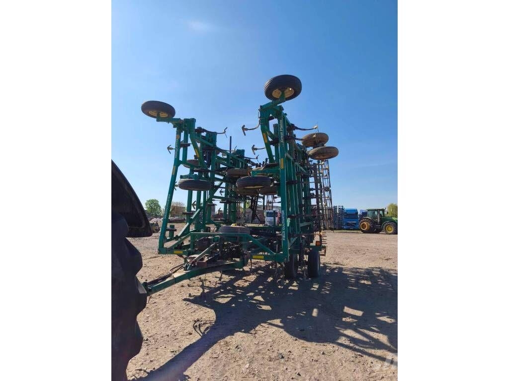 Great Plains 8544FCC Row crop cultivators