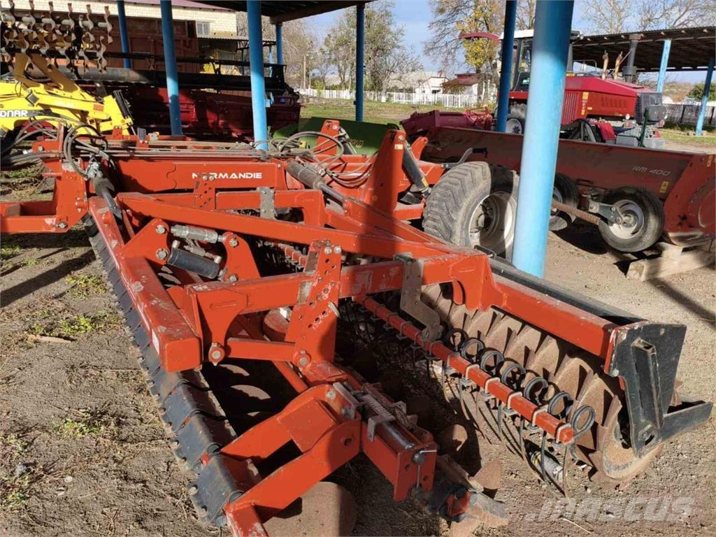 Gregoire Дискова борона Gregoire Besson Normandie 7500 KA ( Kiekkomultaimet ja lautasäkeet