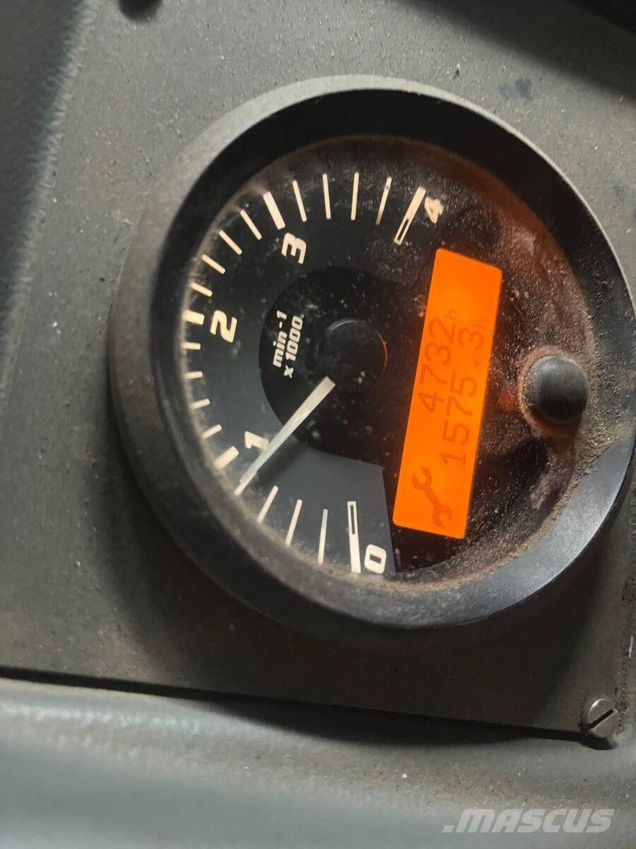Hardi Самохідний обприскувач Hardi Alpha 3000 (2007) Savaeigiai purkštuvai