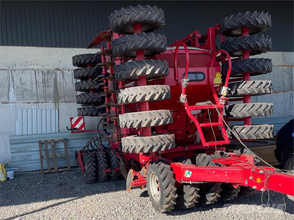 Horsch Сівалка точного висіву Horsch Pronto DC 6 (2011) مثاقيب مدمجة