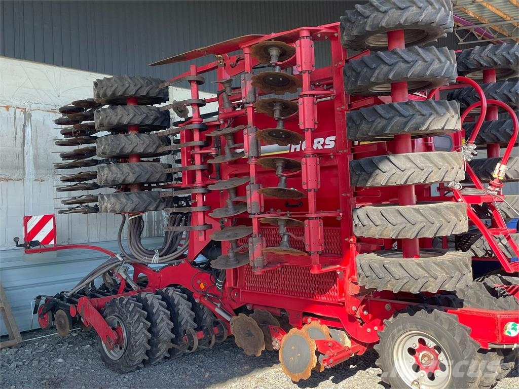 Horsch Сівалка точного висіву Horsch Pronto DC 6 (2011) مثاقيب مدمجة