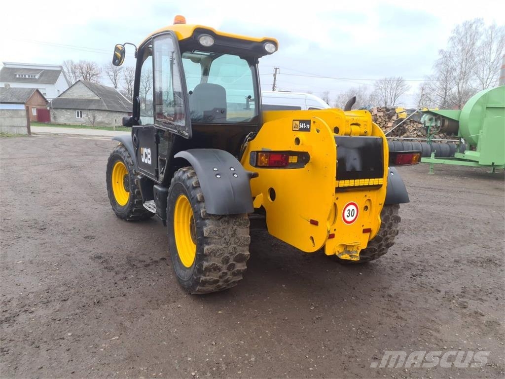 JCB 541-70 (2006) Voorladers en gravers