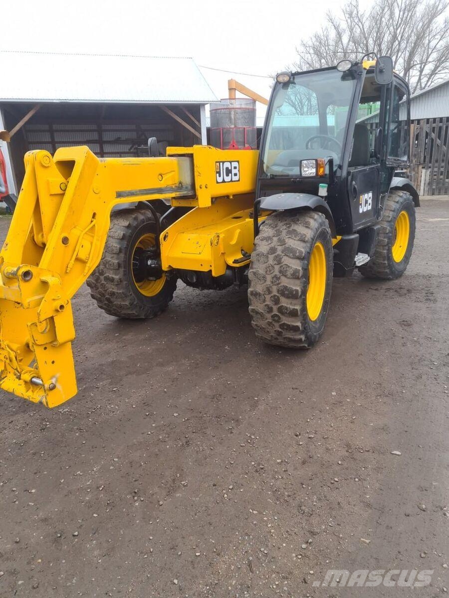 JCB 541-70 (2006) Voorladers en gravers