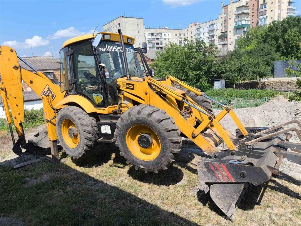 JCB Екскаватор-навантажувач JCB 4CX (2002) Екскаватори-навантажувачі