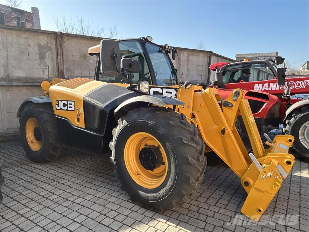 JCB Навантажувач JCB 536-70 Agri Super (2015) Voorladers en gravers
