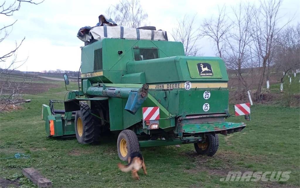 John Deere 1075 (1985) 联合收割机